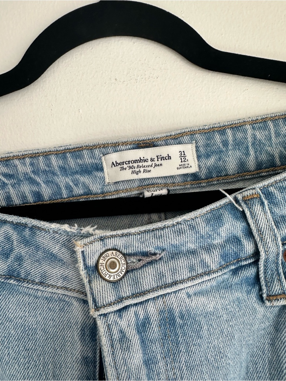 Abercrombie & Fitch curve love 90s relaxed jeans